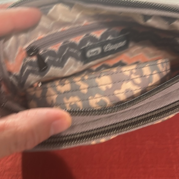 Lug Coupe - Picture 2 of 5